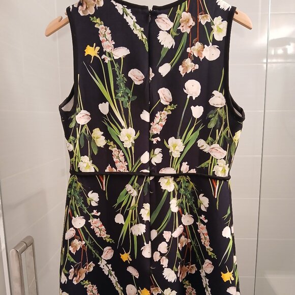 Victoria Beckham for Target English Garden Floral Dress - Picture 8 of 10
